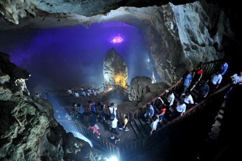 It was detected in 2005 and opened for tourists by Truong Thinh Group last September